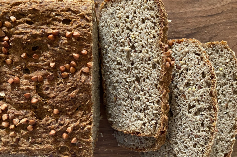 Pain quinoa / sarrasin au levain