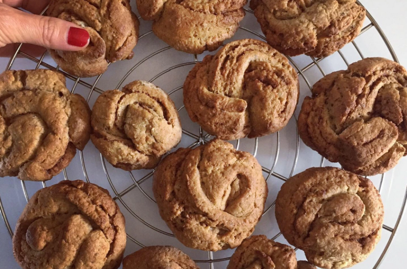 Cinnamon rolls