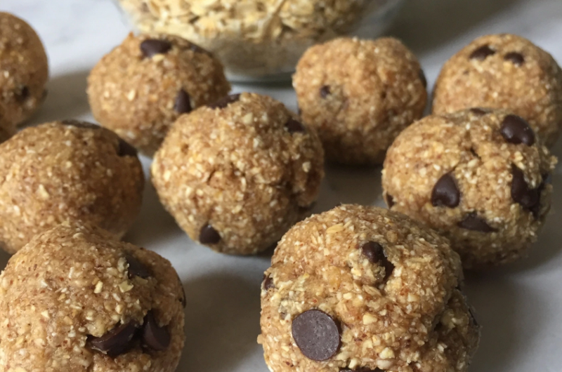Raw cookies balls